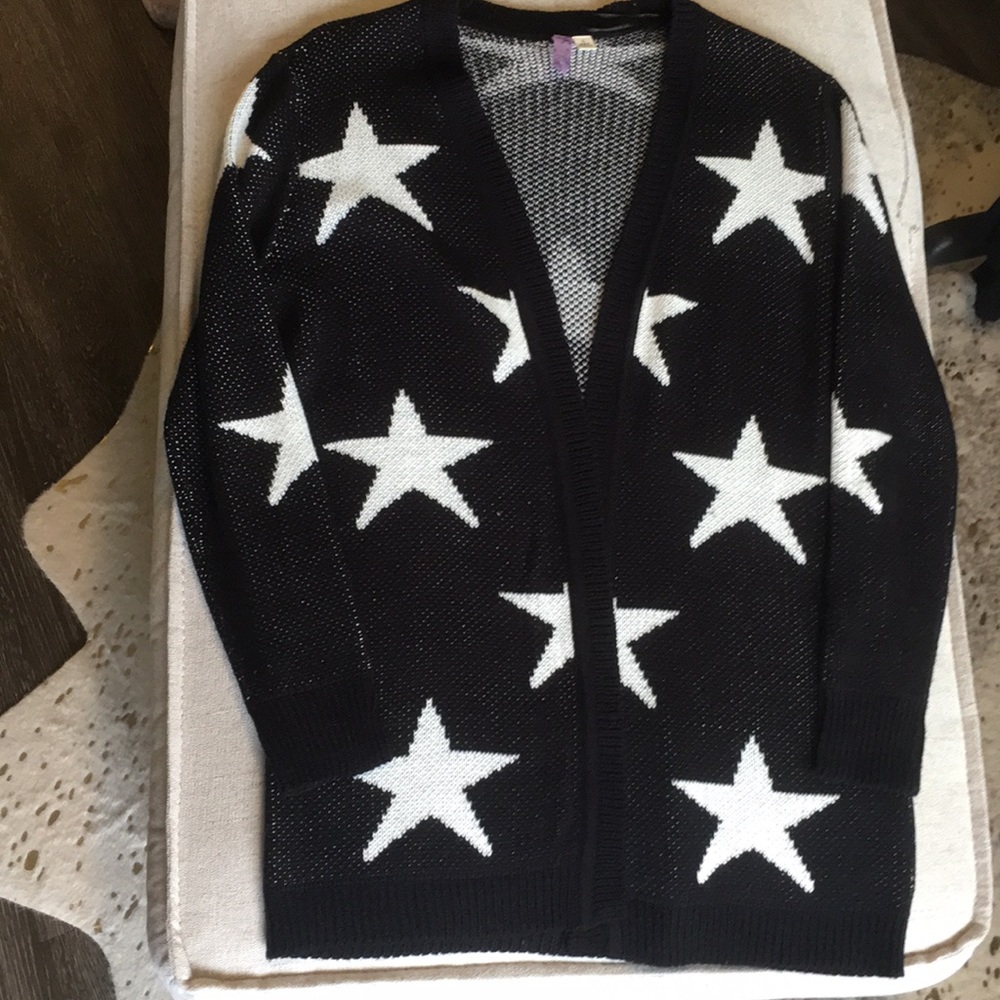 Alaya- Francescas heavy knit sweater!!